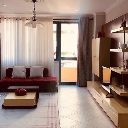 Laureta Central Apartment Tiranë Eksteriør bilde
